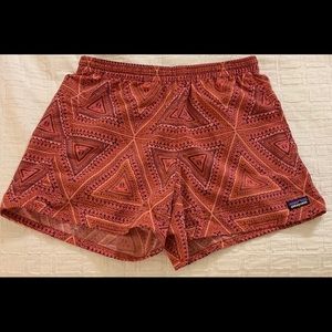 Patagonia women’s barely baggies shorts